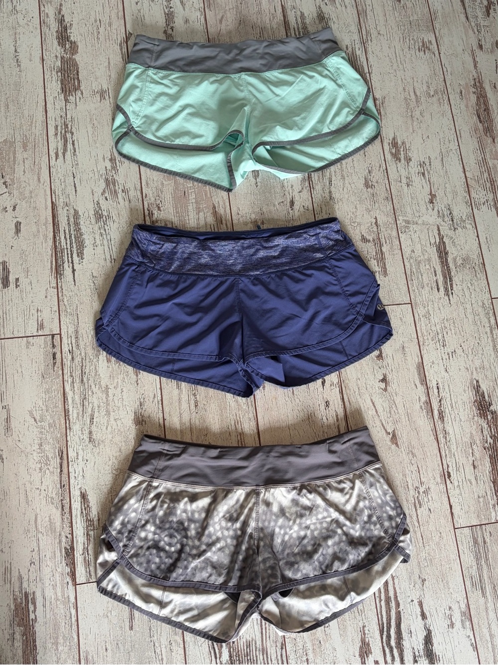 lululemon Women’s Athletic Workout Shorts - Mint sage , Navy & Gray - size 8